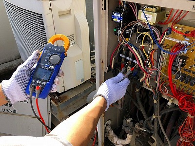 S 点検作業 電圧と電流値の測定 業務用エアコン工事 空調部品販売のクールストア 高野商店 S 点検作業 電圧と電流値の測定 業務用エアコン工事 空調部品販売のクールストア 高野商店